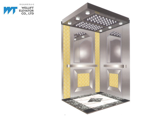 Altezza dorata 2100/2200MM della porta di piano della decorazione della cabina dell'elevatore dello specchio per l'elevatore commerciale